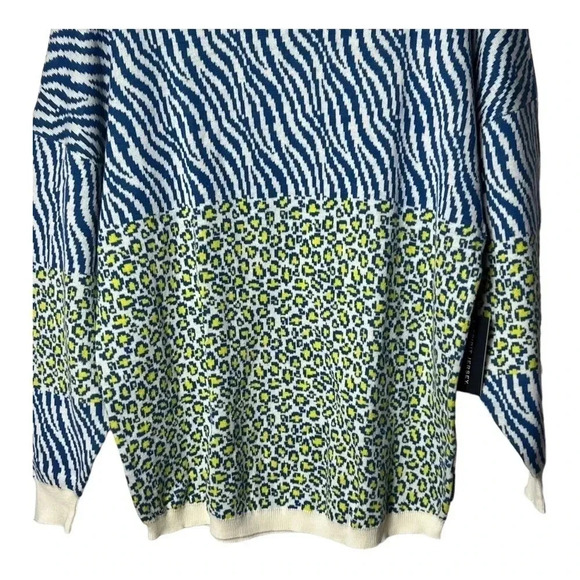 1370. SPIRIT JETSEY “NEW YORK” LONG SLEEVE TOP OVERSIZED XSMALL‎ ANIMAL PRINT - Picture 4 of 10